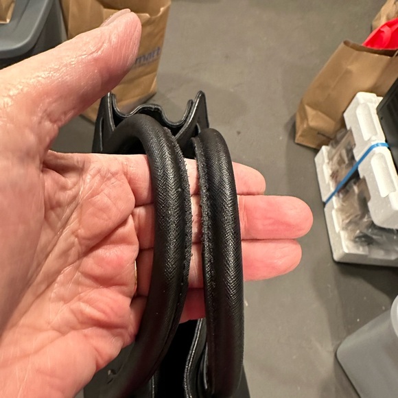 Michael Kors Hamilton bag - Picture 2 of 6